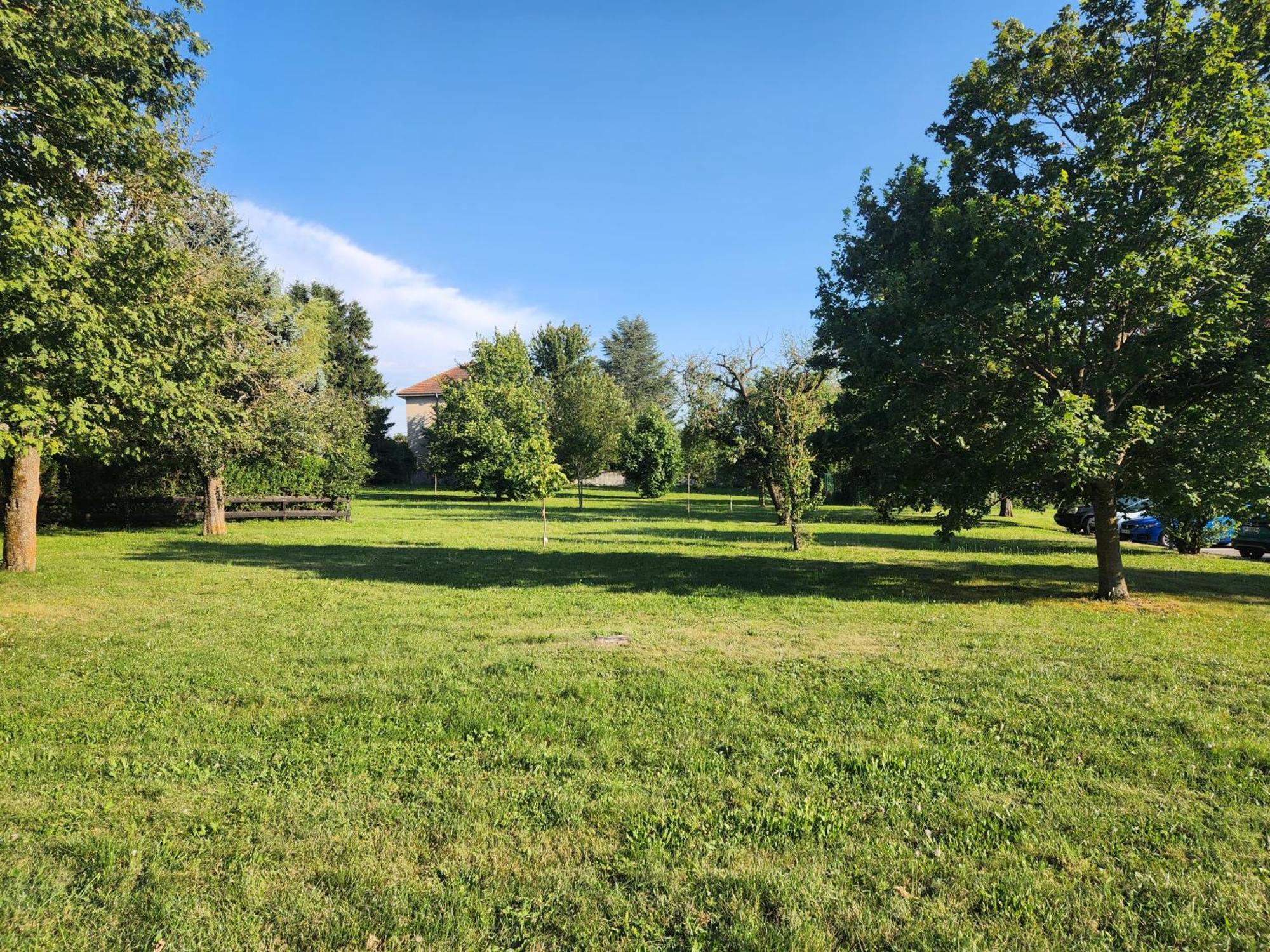 סן-בונה-אן-שאמפסו Appartement T3 Avec Jardin Proche Village מראה חיצוני תמונה